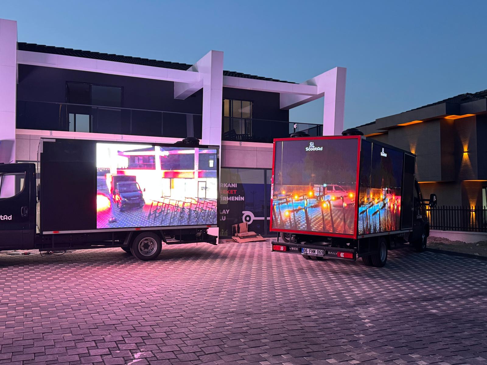 Etkinliklerde Mobil Reklam Kullanımı: Markaların İlgi Toplayan Yeni Stratejisi